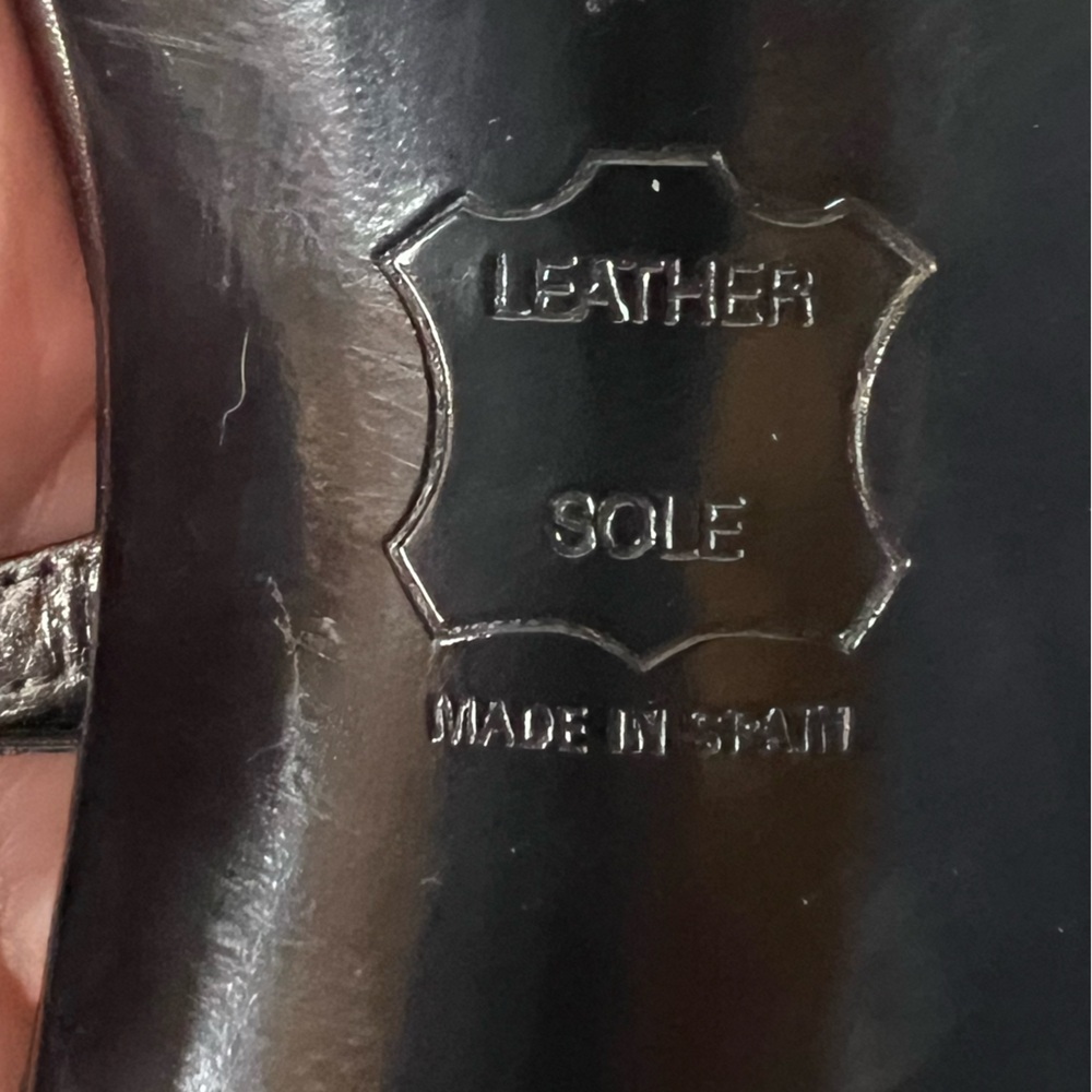 Stuart Weitzman Size 9 Pewter Gunmetal Leather Strappy Sandals Heels - Picture 11 of 15